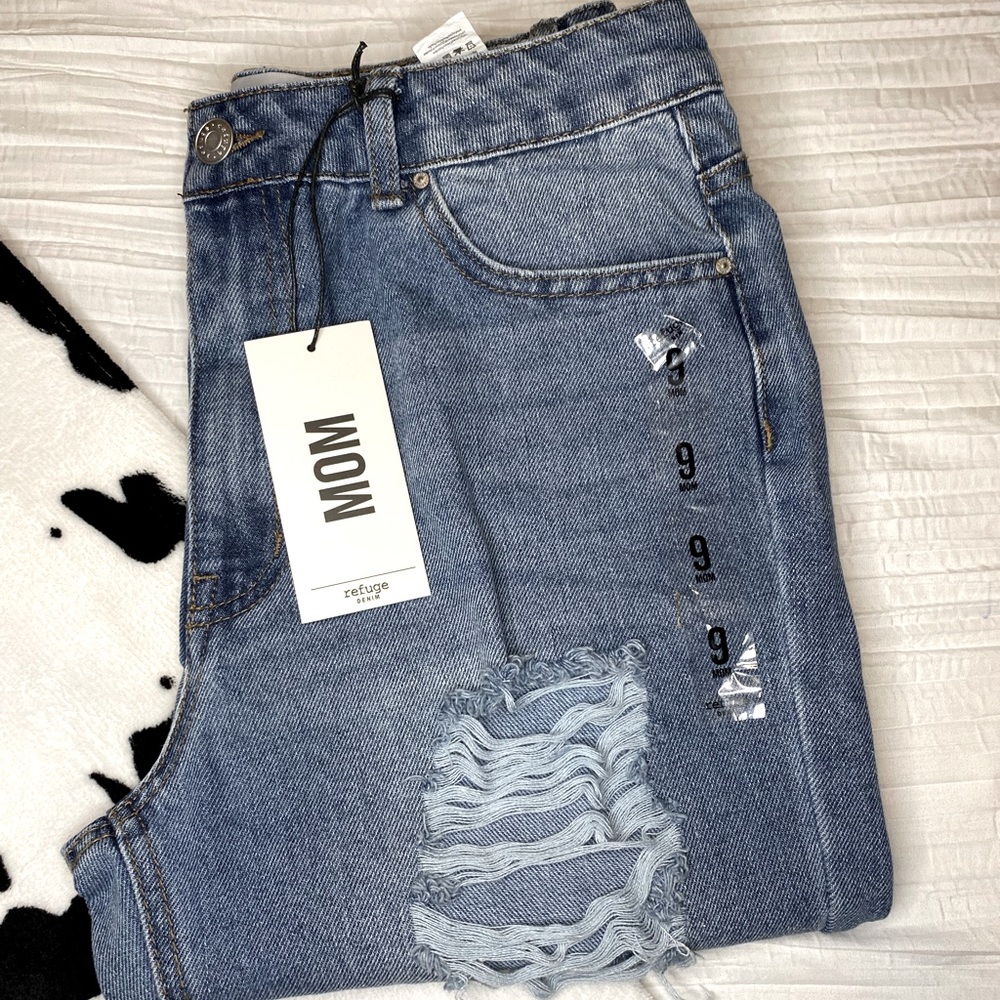 Mom Jeans